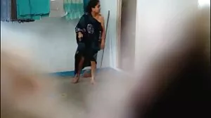 Hipster sangap awek Hoe w Bubble Butt memberikan Oral yang Hebat