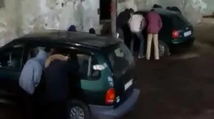 Tukang Paip awek melayu sanggap Hung membetulkan Longkang & Pussy