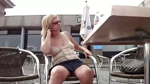 Titties Besar awek sanggap Bekerja pada Lesbian Juga!