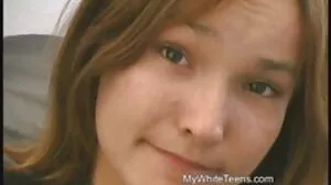 Kurus Dippin', Coochie awek melayu sangap batang Lickin' Lesbian 3some