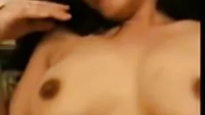 Blonde Roomies Bekerjasama cipap sangap untuk ATM Threesome