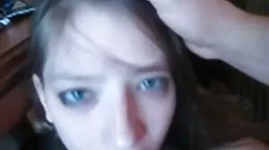 Sarah budak sekolah sangap Vandella dubur fucking pada bola yoga