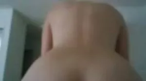 Asia kurus kacau bohsia sangap batang oleh zakar putih yang besar